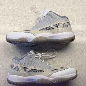 Jordan XI Retro Low IE Light Orewood Brown Men’s 10